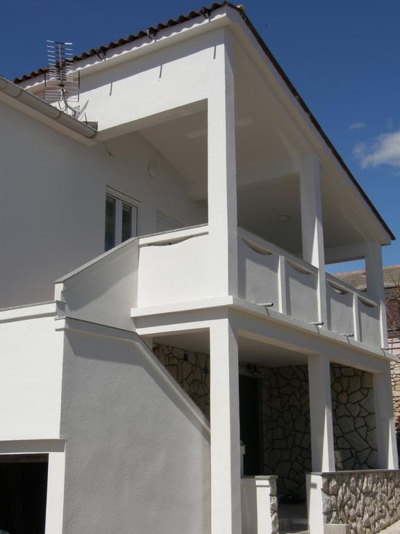 Apartments Marino Povljana Bagian luar foto
